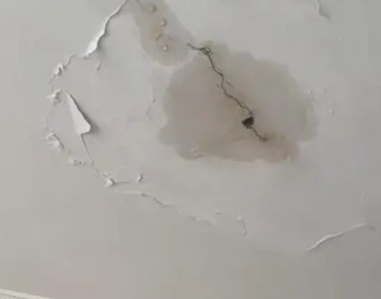 柞水阳台漏水维修公司分享下屋面防水工程质量问题原因分析